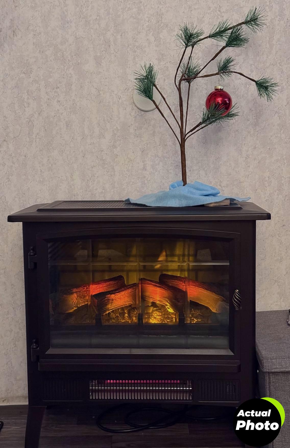 charlie-brown-tree-24-inch-productworks-foto-1