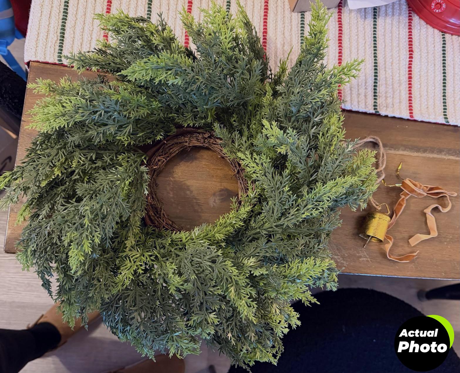 dingion-12-inch-cedar-wreath-decor-foto-2