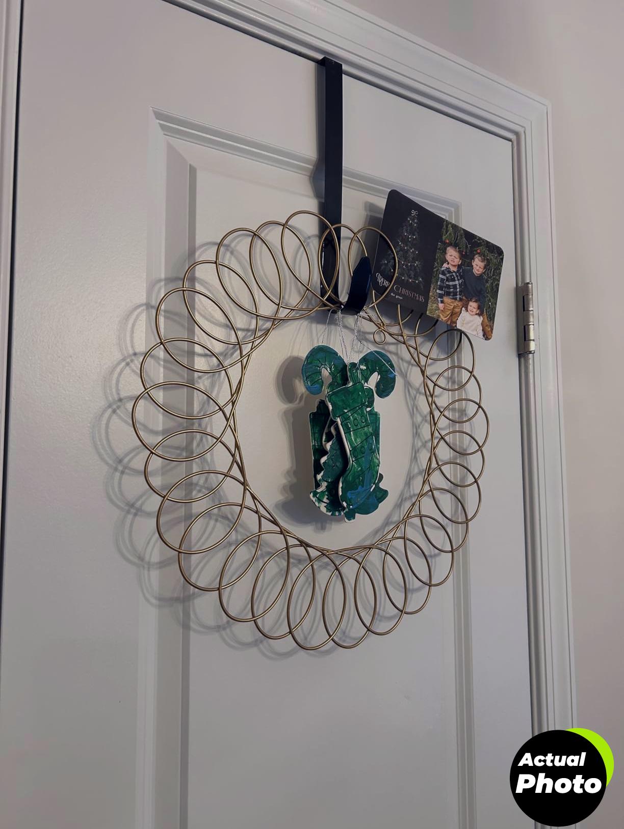 red-co-metal-wreath-holder-17-inch-foto-1