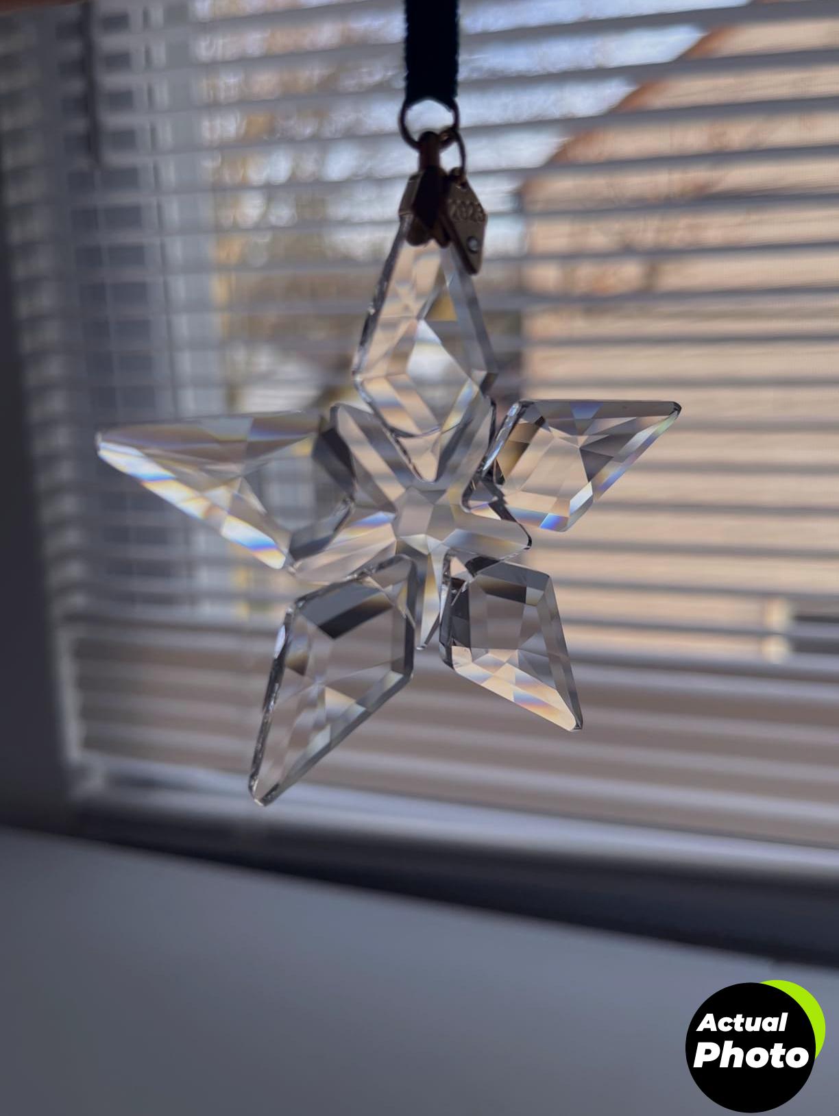 swarovski-ornament-2025-annual-edition-foto-3